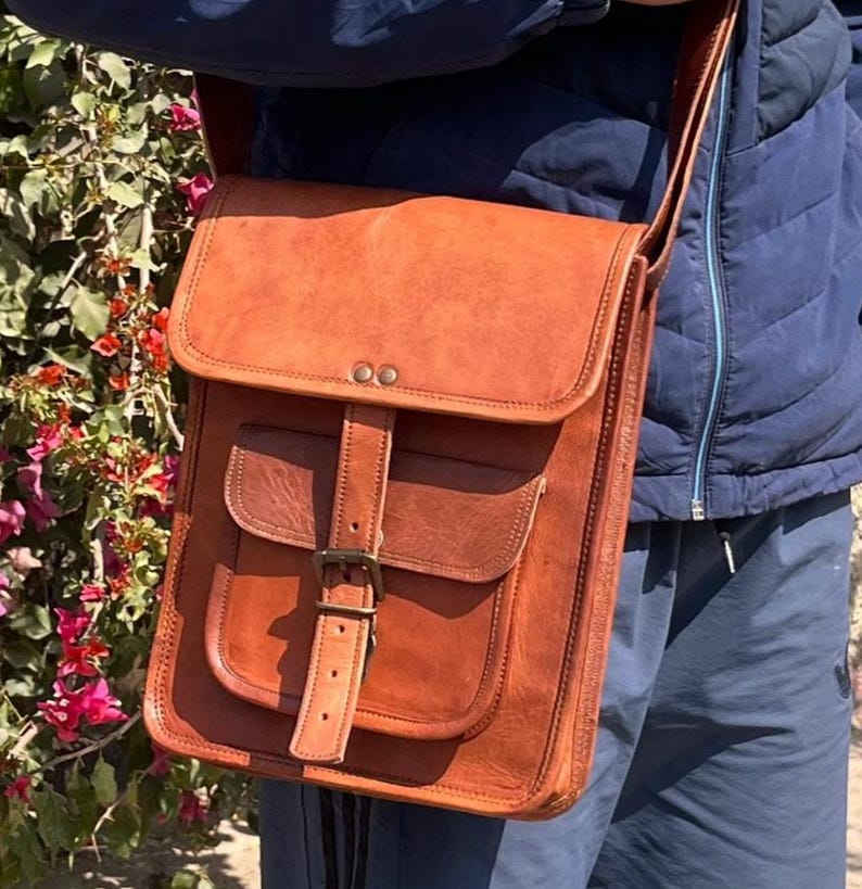 Vintage Leather Crossbody Bag for Men & Women, Full Grain Leather Messenger Bag, Handmade Rustic Shoulder Satchel, Everyday Travel Sling Bag